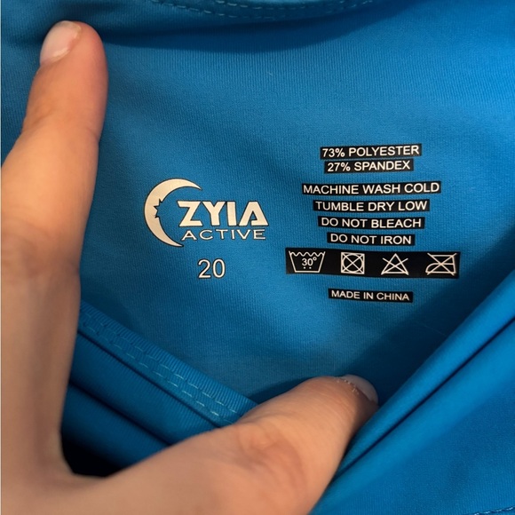 Zyia Active Royal Blue Light n Tight Pocket Capri Leggings - Size 20 - Picture 4 of 5